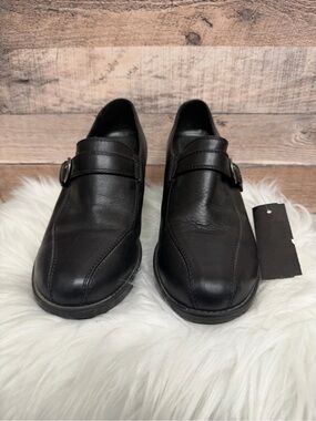 Dansko Black Block Heel loafers Size 7.5